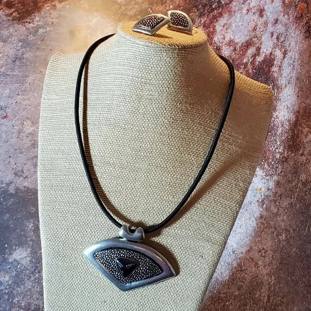 Mid Century Modern Style Antique Silver Hematite Necklace Earrings Jewelry Set